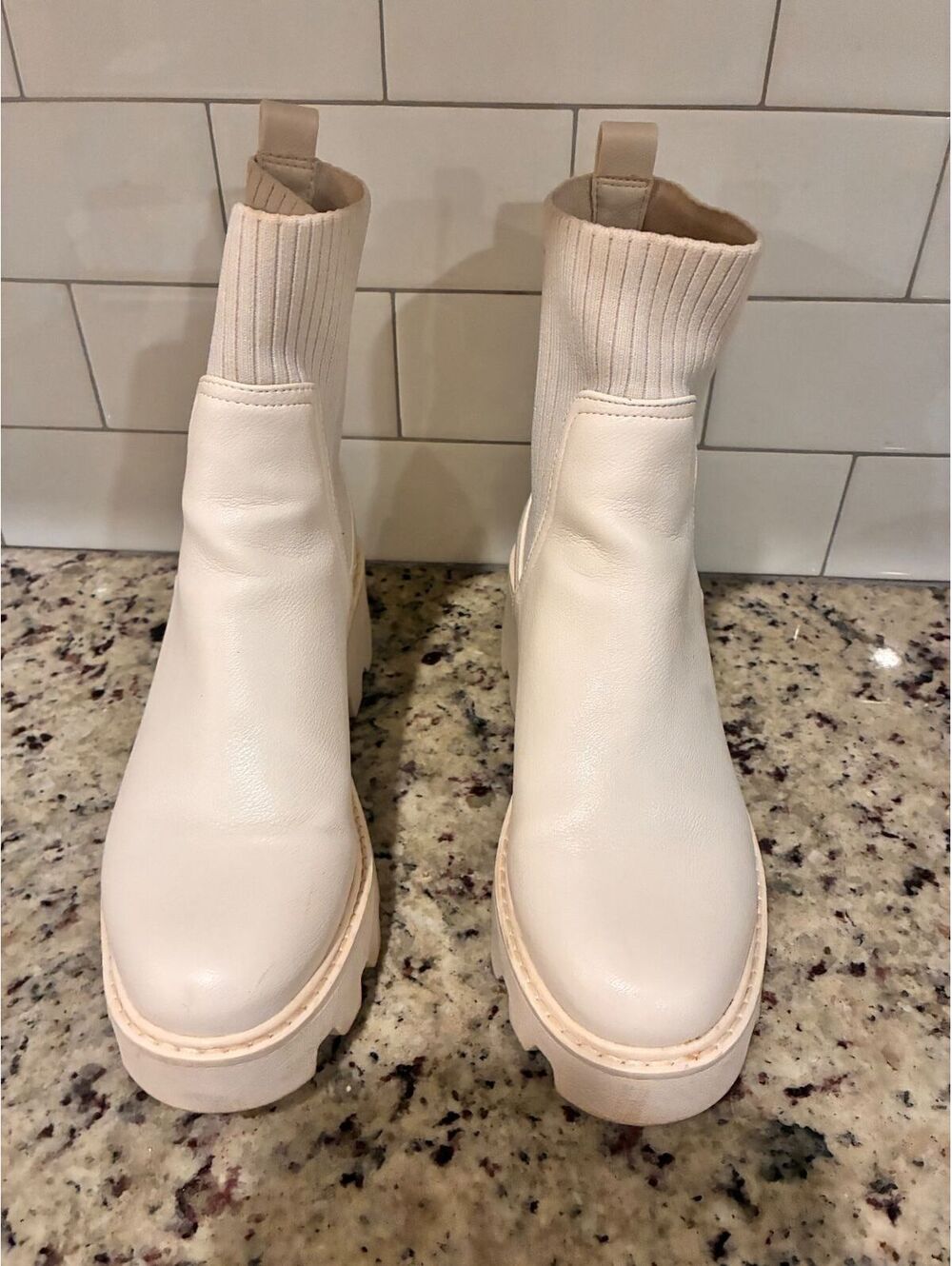 DV by Dolce Vita Women's Cream Leather Chelsea Boots Size 7